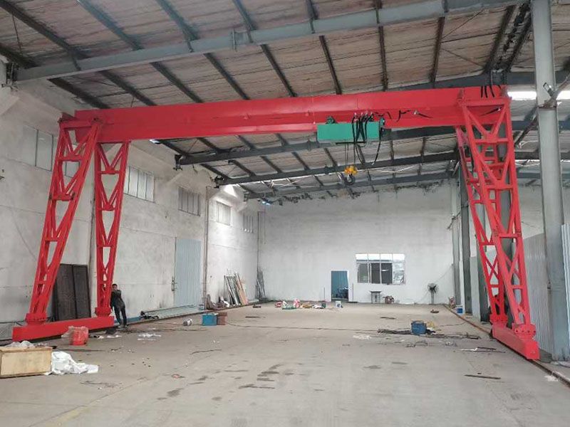 單梁門式起重機(jī)